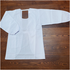 給食着140cm~150cm